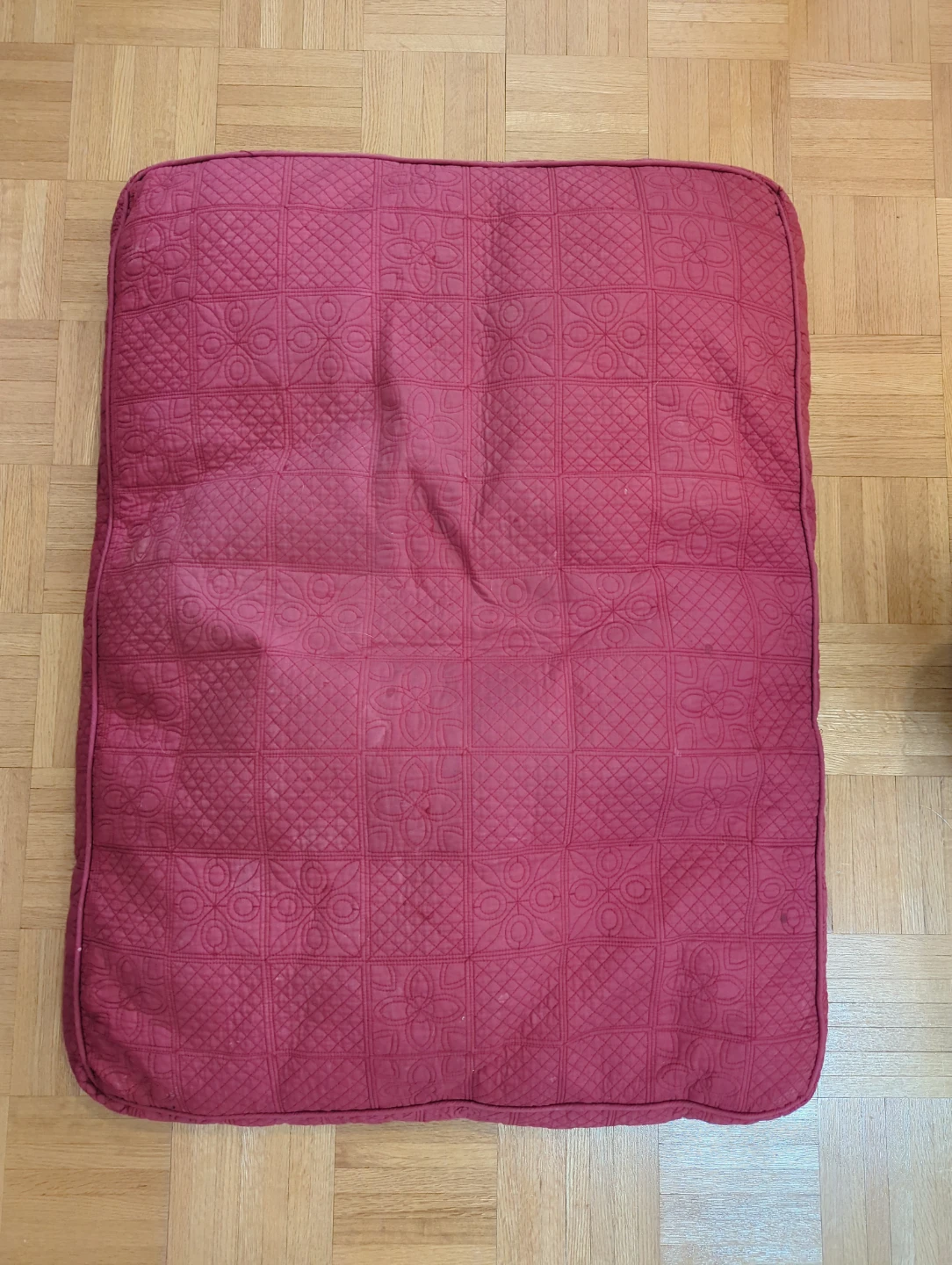 Red Quilted Pet Bed