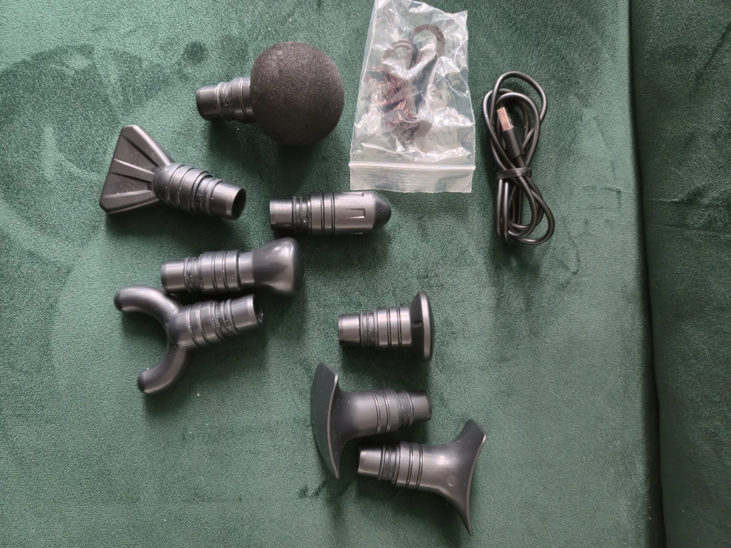 Aldom Massage Gun with Case and Attachments - photo 4