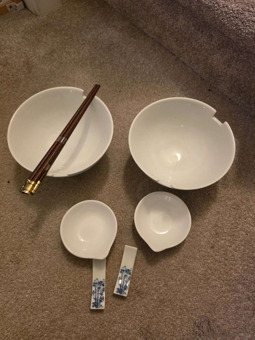 4 Piece White Ceramic Bowl Set with Chopsticks and Rests