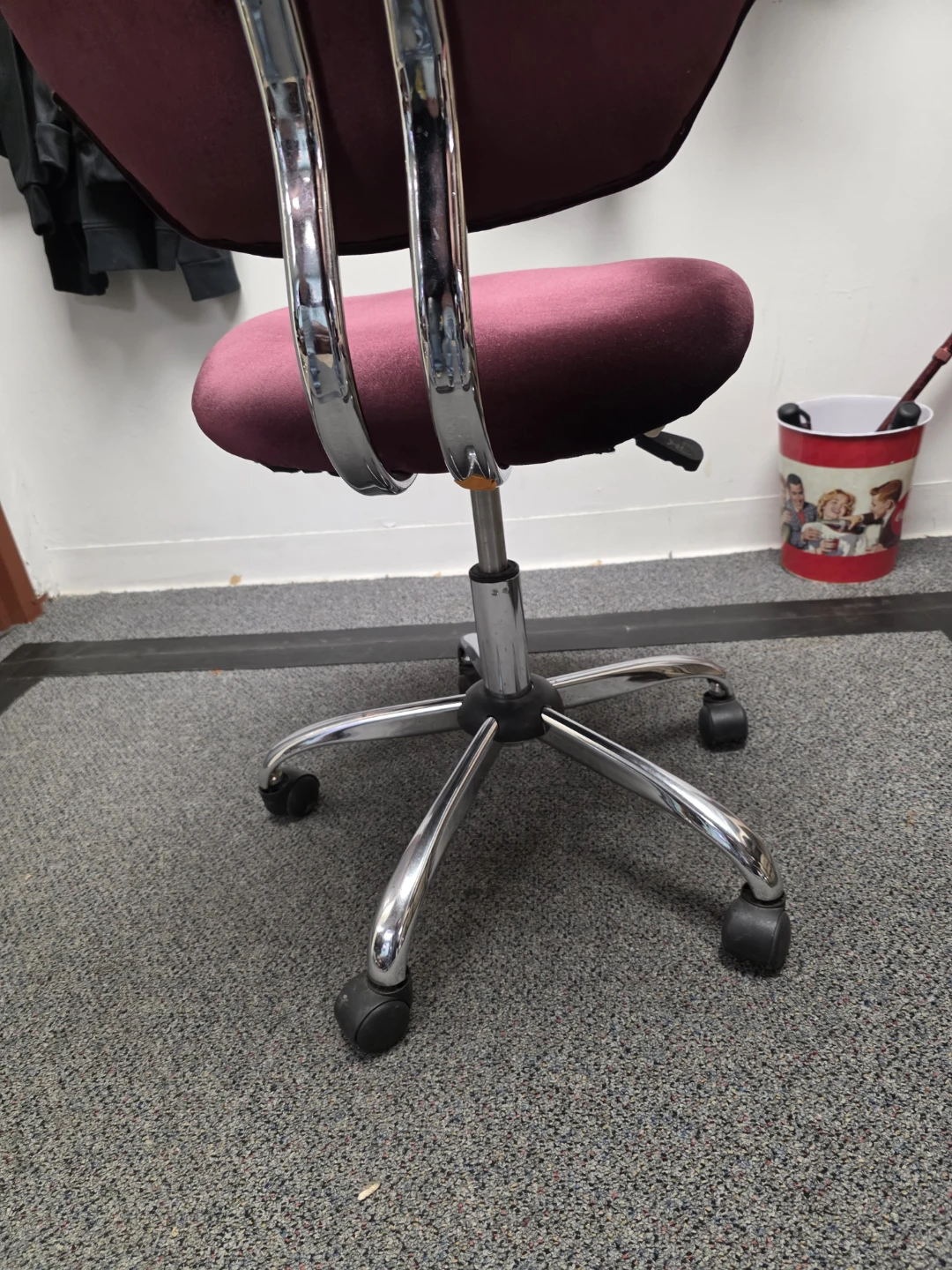 Plush Velvet Office Chair - Burgundy