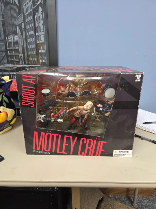 Motley Crue Deluxe Boxed Edition Action Figures