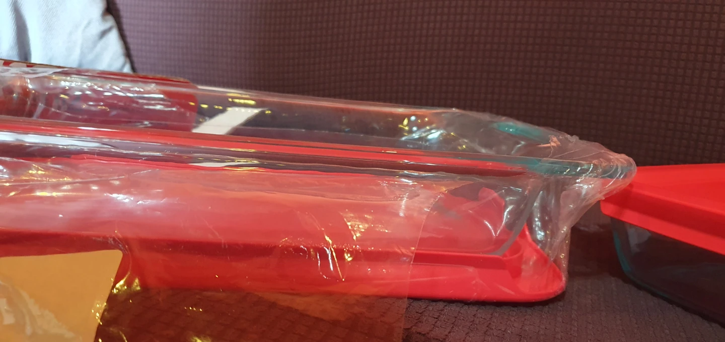 Pyrex 4-Piece Easy Grab Baking Dish Set with Lids - photo 4