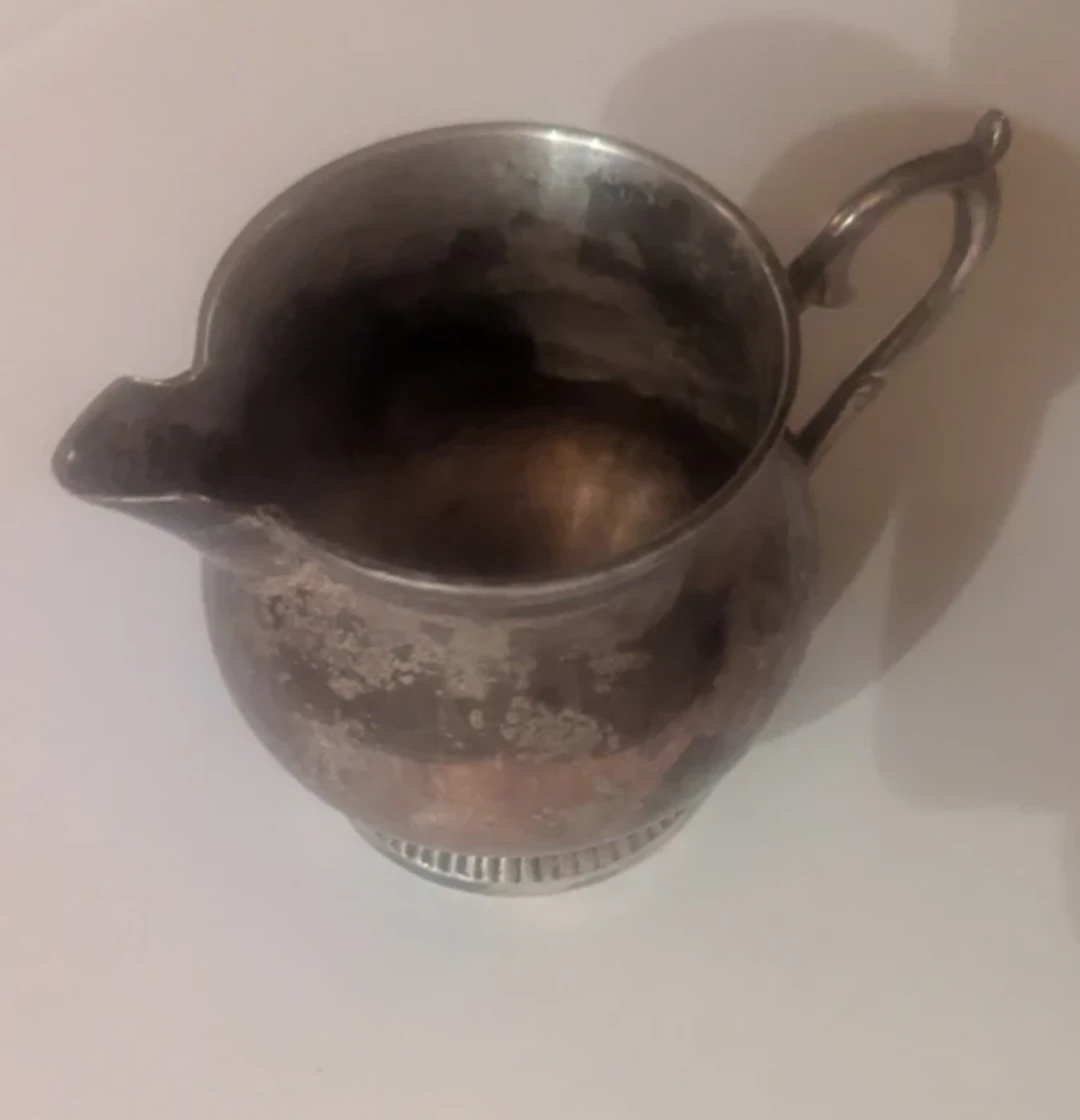 Silver-Plated Creamer and Sugar Bowl Set - photo 3