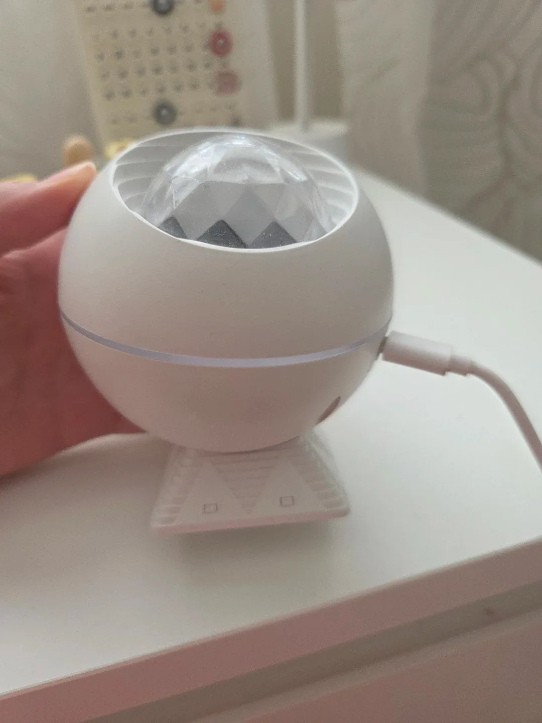 White Star Projector Night Light - photo 2