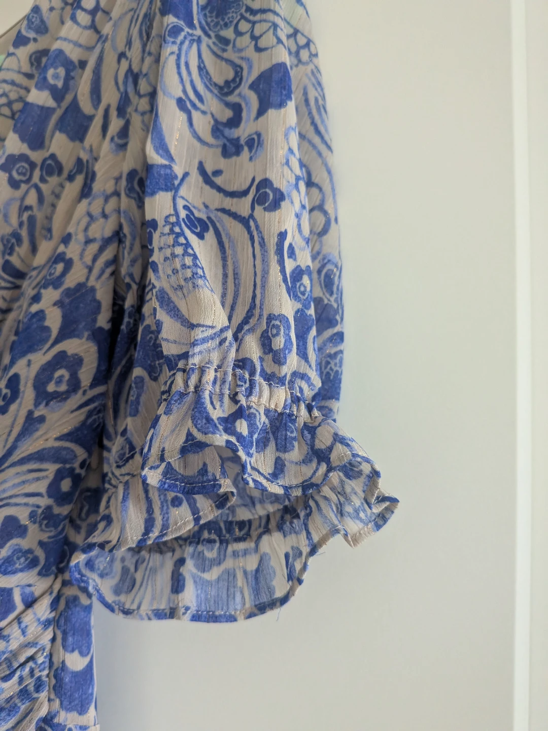 Tommy Hilfiger Blue and White Floral Print Dress Size 8 - photo 2