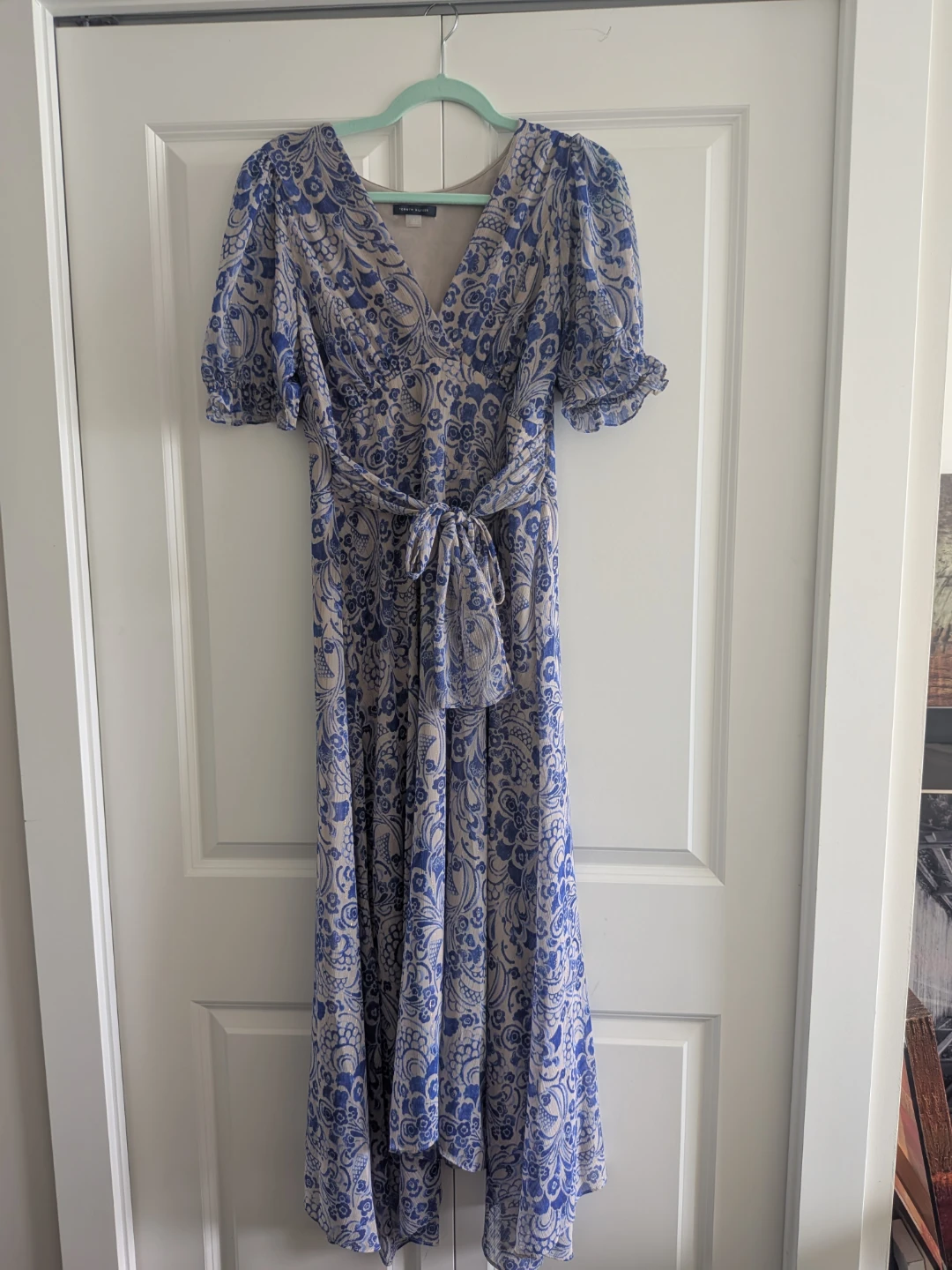 Tommy Hilfiger Blue and White Floral Print Dress Size 8 - photo 3
