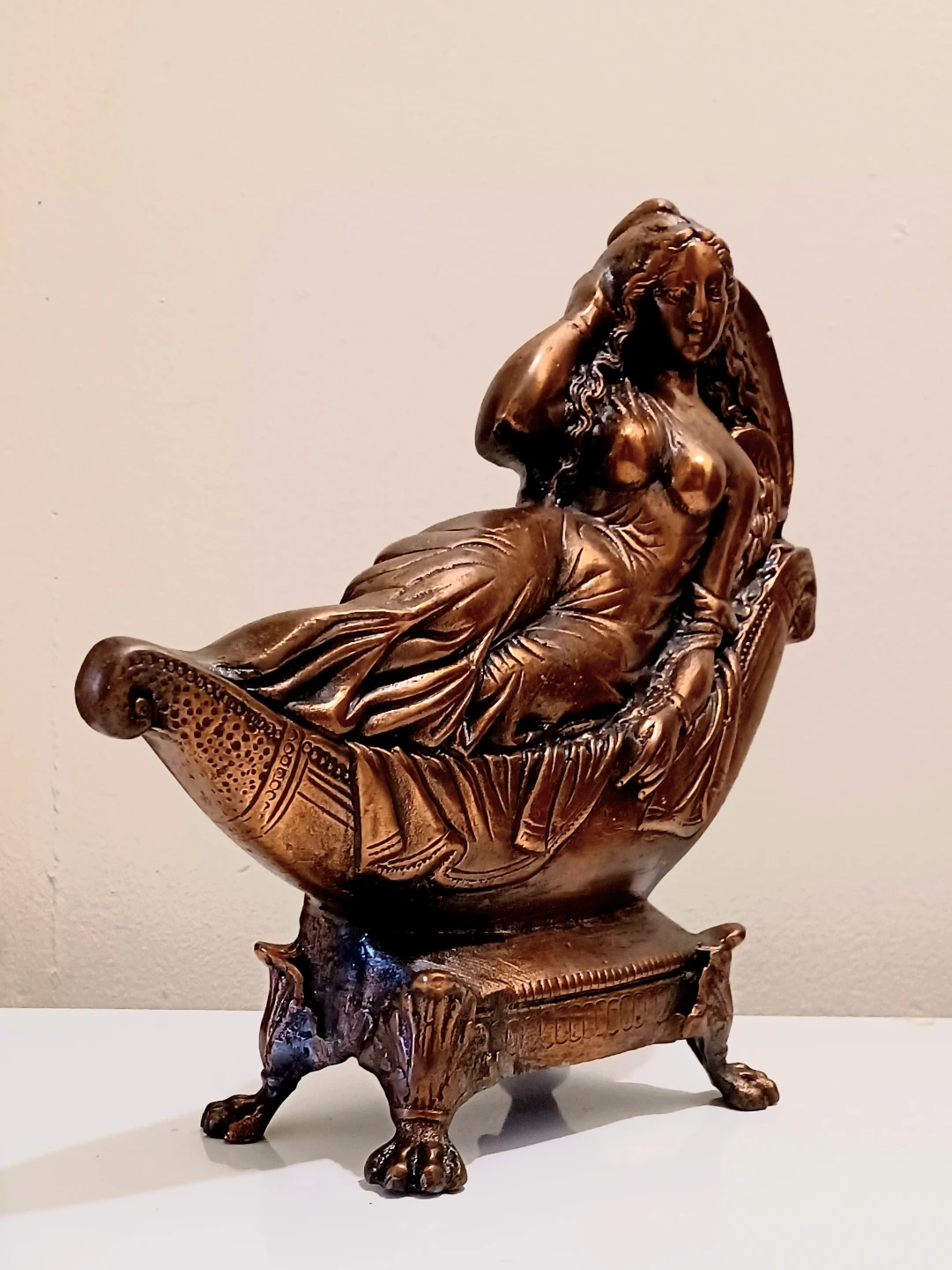 Unique Bronze Statue of Venus The Roman goddess of Love - photo 2
