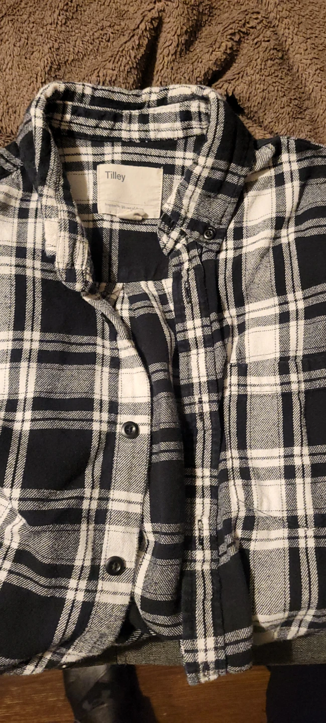 Tilley, American Eagle & H&M Flannel Shirts Bundle - photo 2