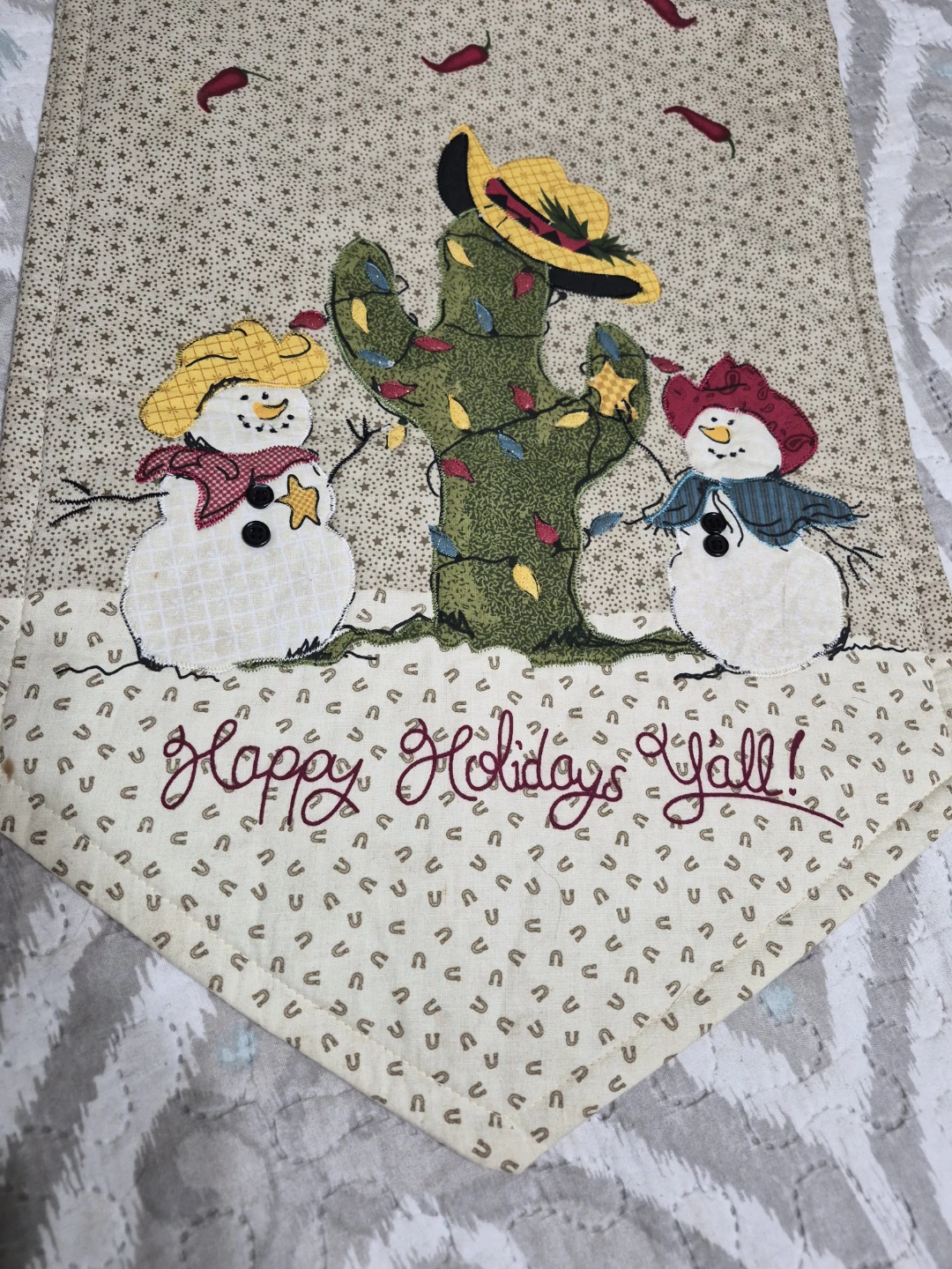 So Cute 100% Cotton 36" x 13" Holiday Christmas Quilted Table - photo 3