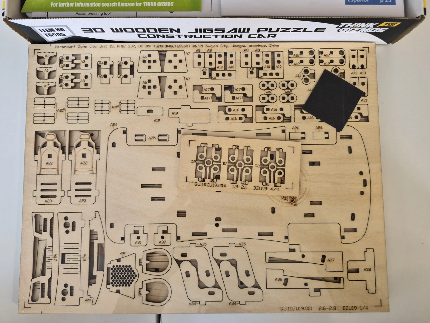 Think Gizmos TG905 3D Wooden Jigsaw Puzzle Racing Car - photo 4