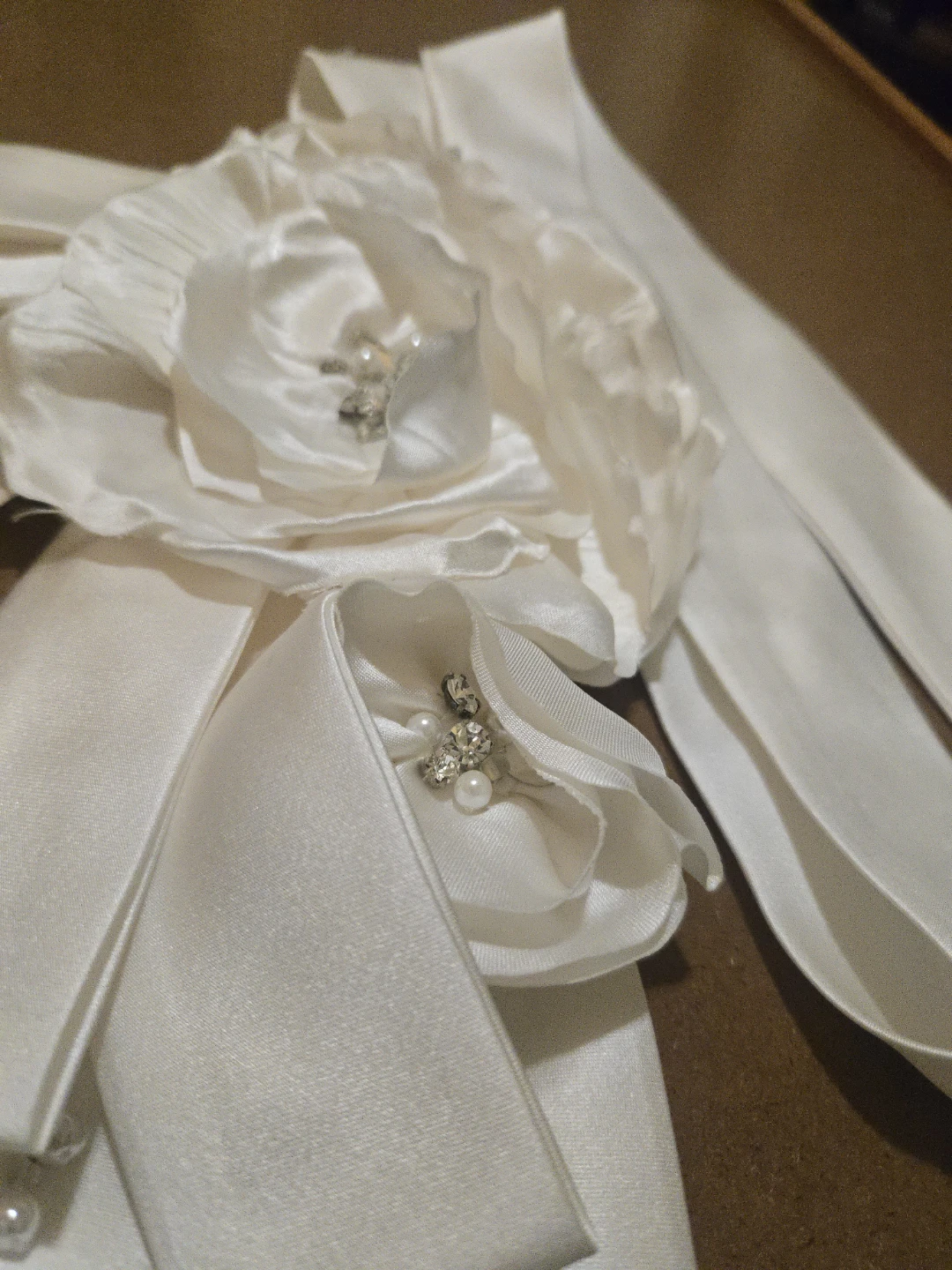 Alfred Sung Ivory 0Satin Flower Sash Belt - photo 4