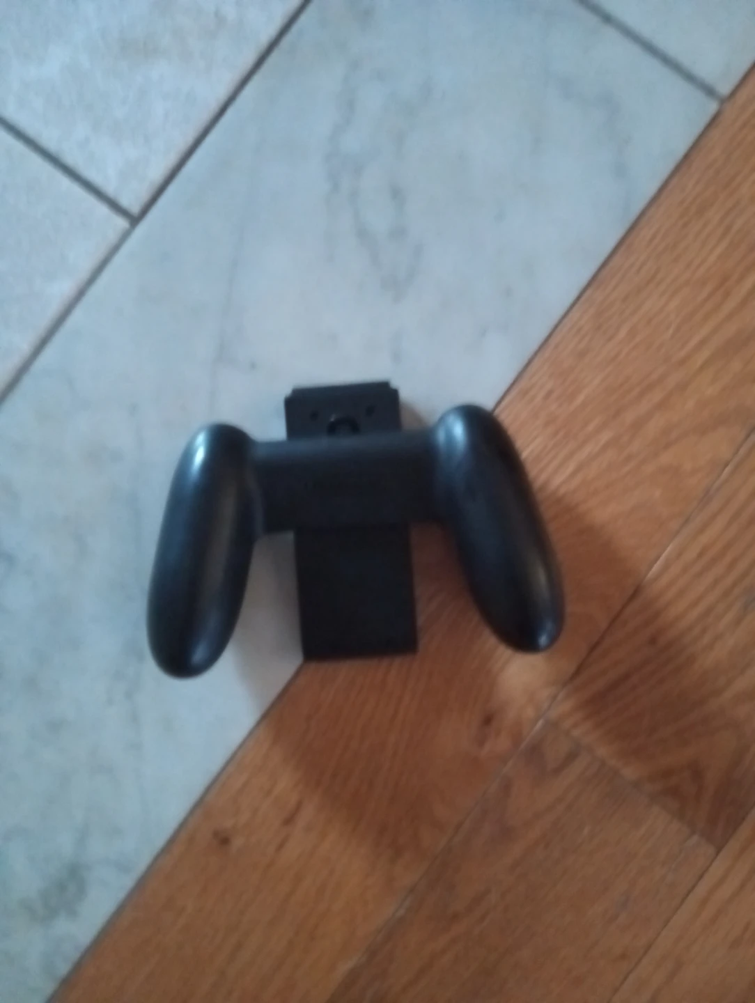 Nintendo Switch Joy-Con Charging Grip - photo 2