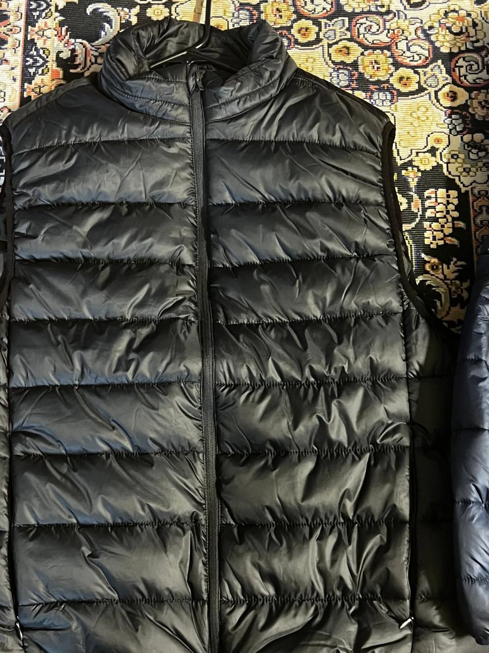 Mountain Ridge Puffer Vest Black Size M/L - photo 4