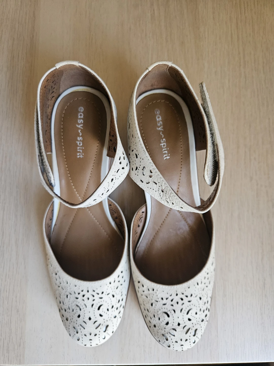 Easy Spirit Women's White Cutout Ankle Strap Heels - photo 2