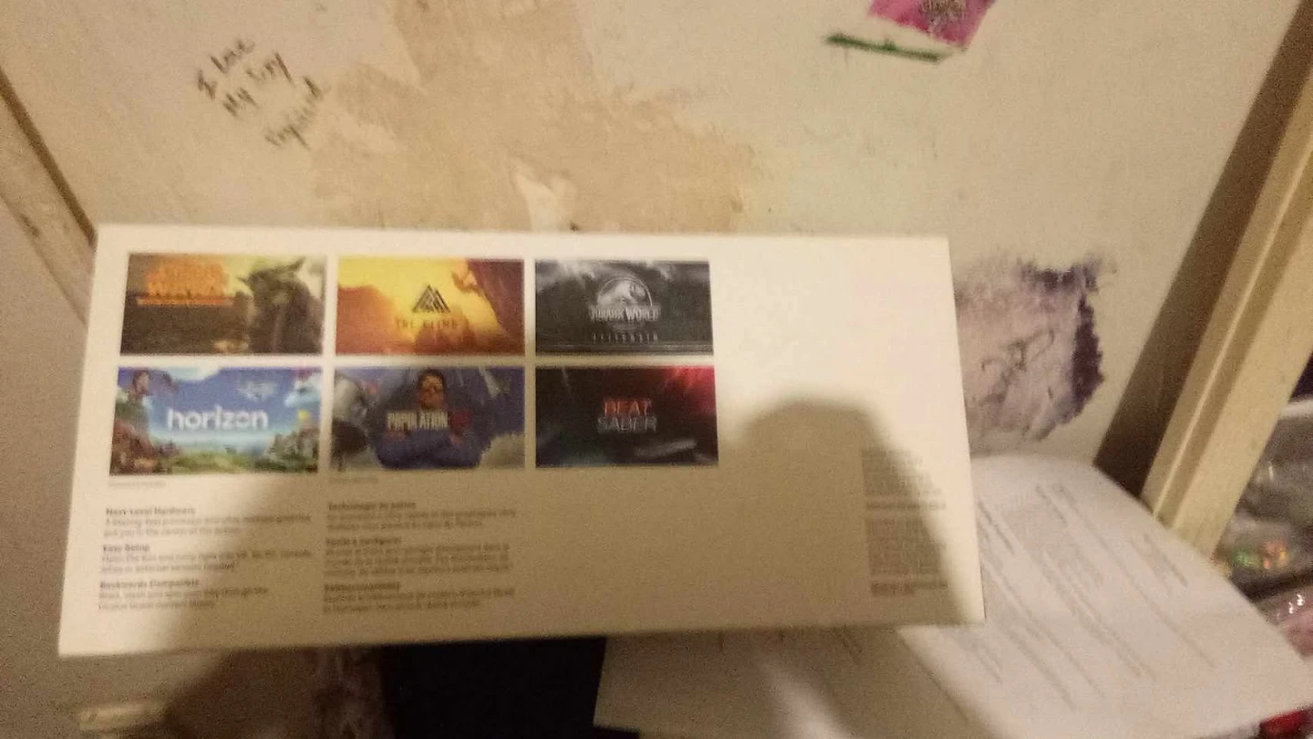 Oculus Quest 2 VR Headset - photo 2