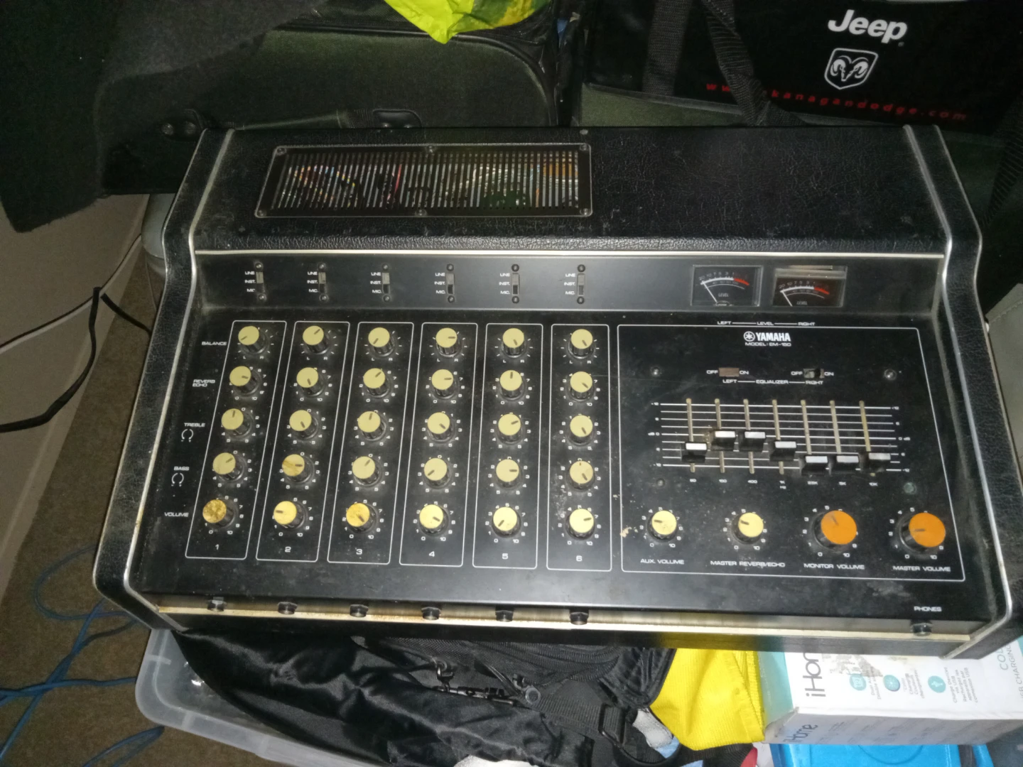 Yamaha EM-150 Amplifier Mixer