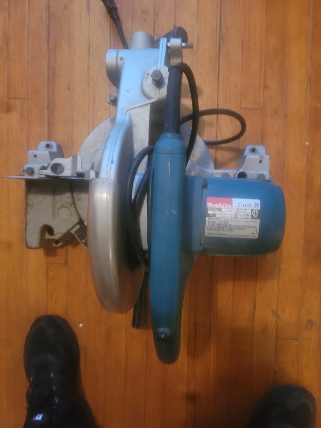 Makita Chop Saw - photo 4