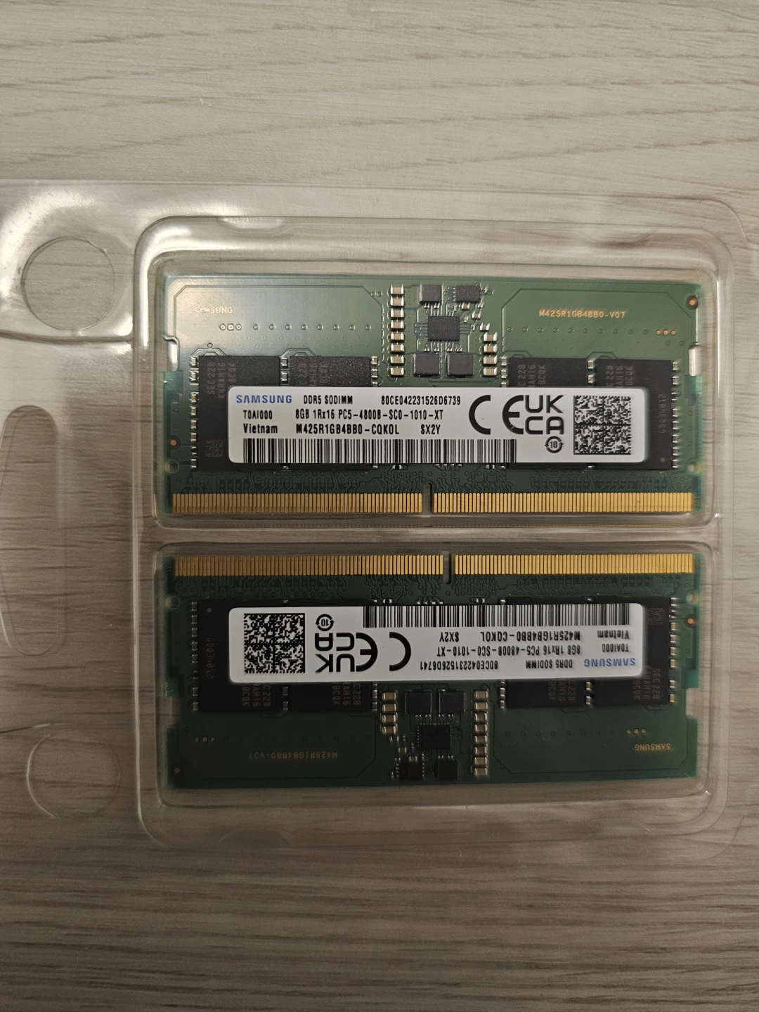 A pair of 8gb RAM
