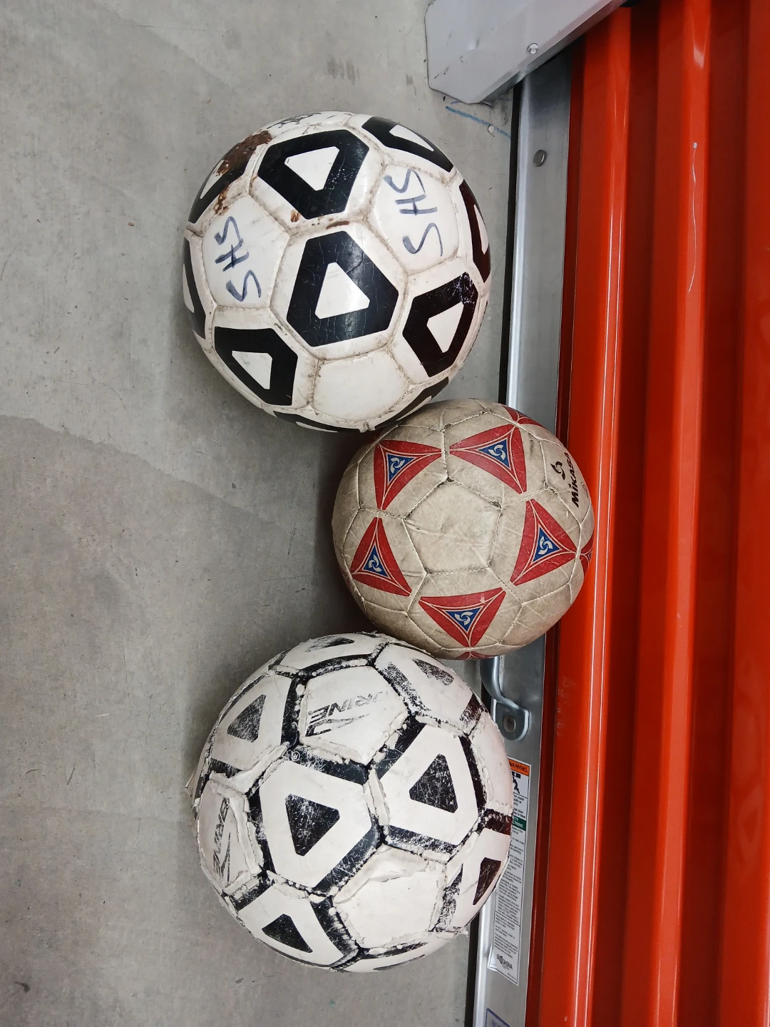 Set of 3 Soccer Balls - photo 5