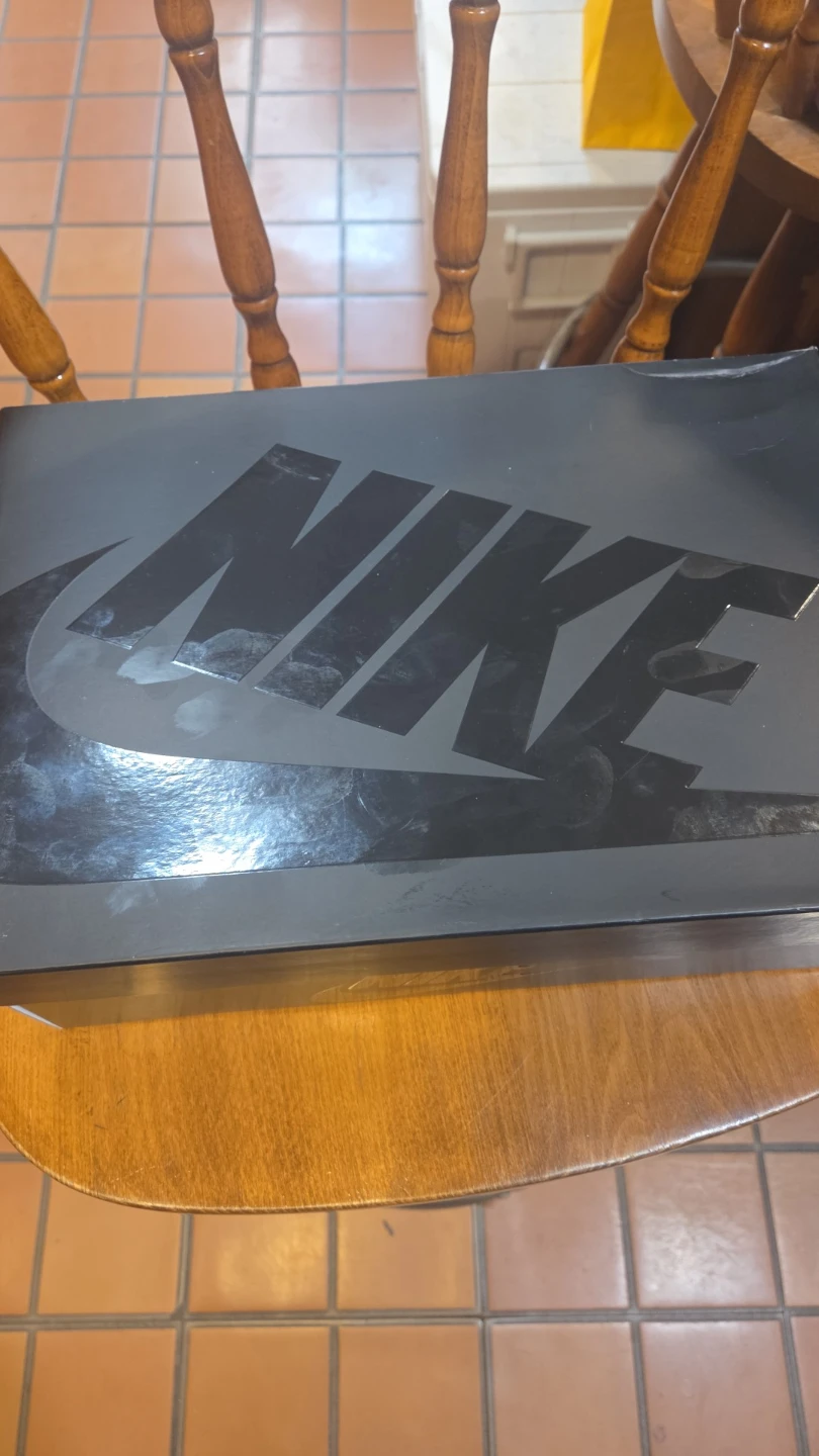 Nike Air Foamposite One sneakers, brand new in box - photo 2