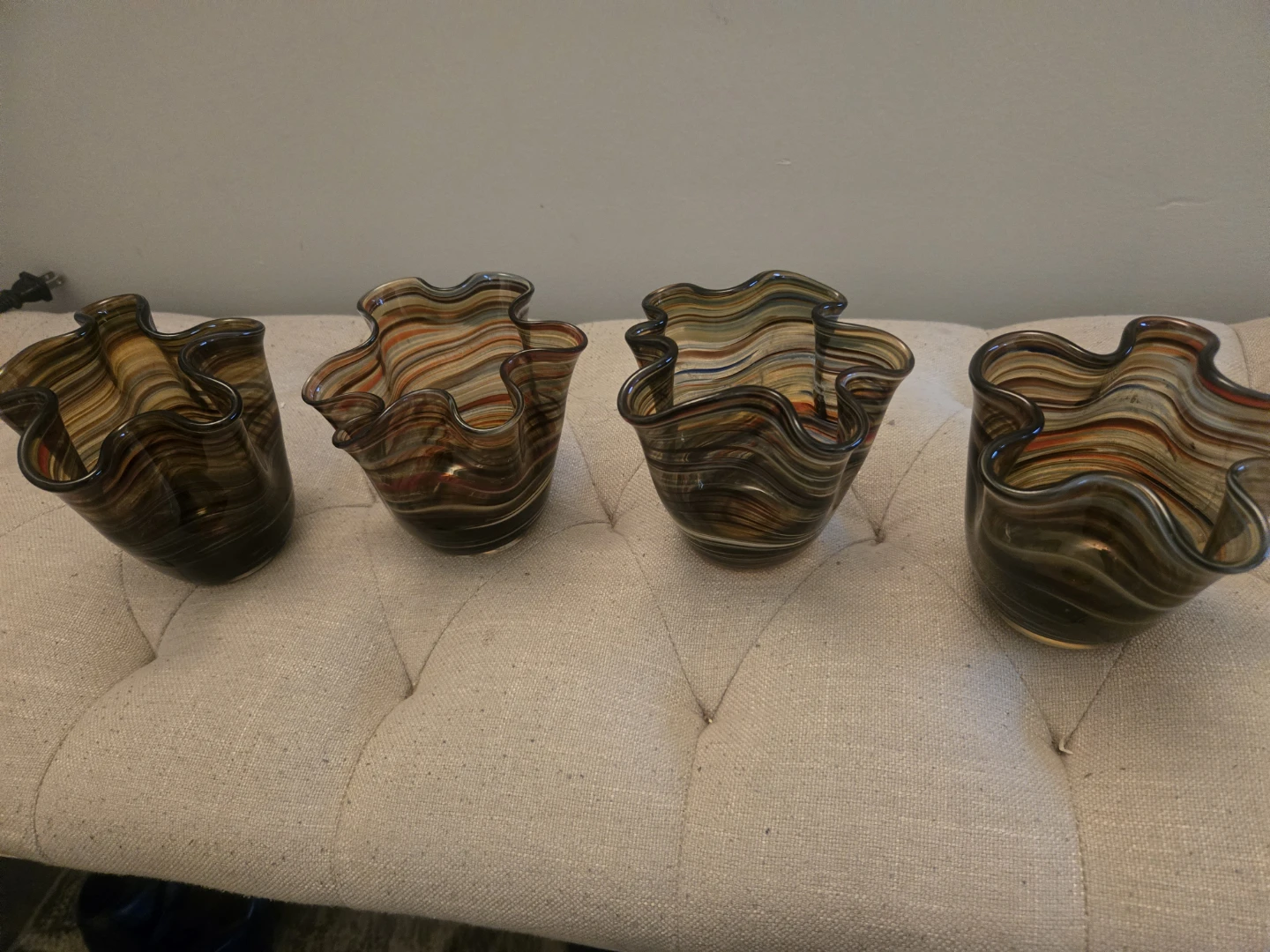 Ruffeld Handkerchief Glass Vases - photo 5