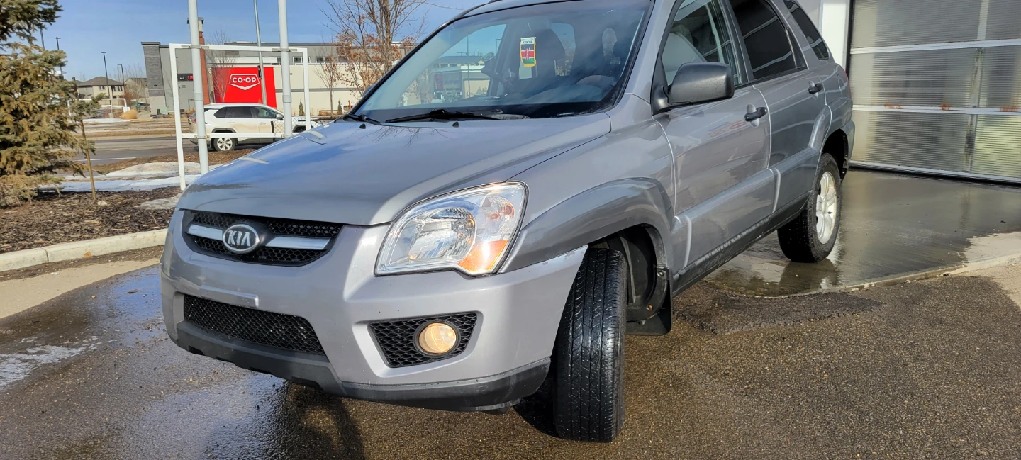 Grey Kia Sportage LX SUV