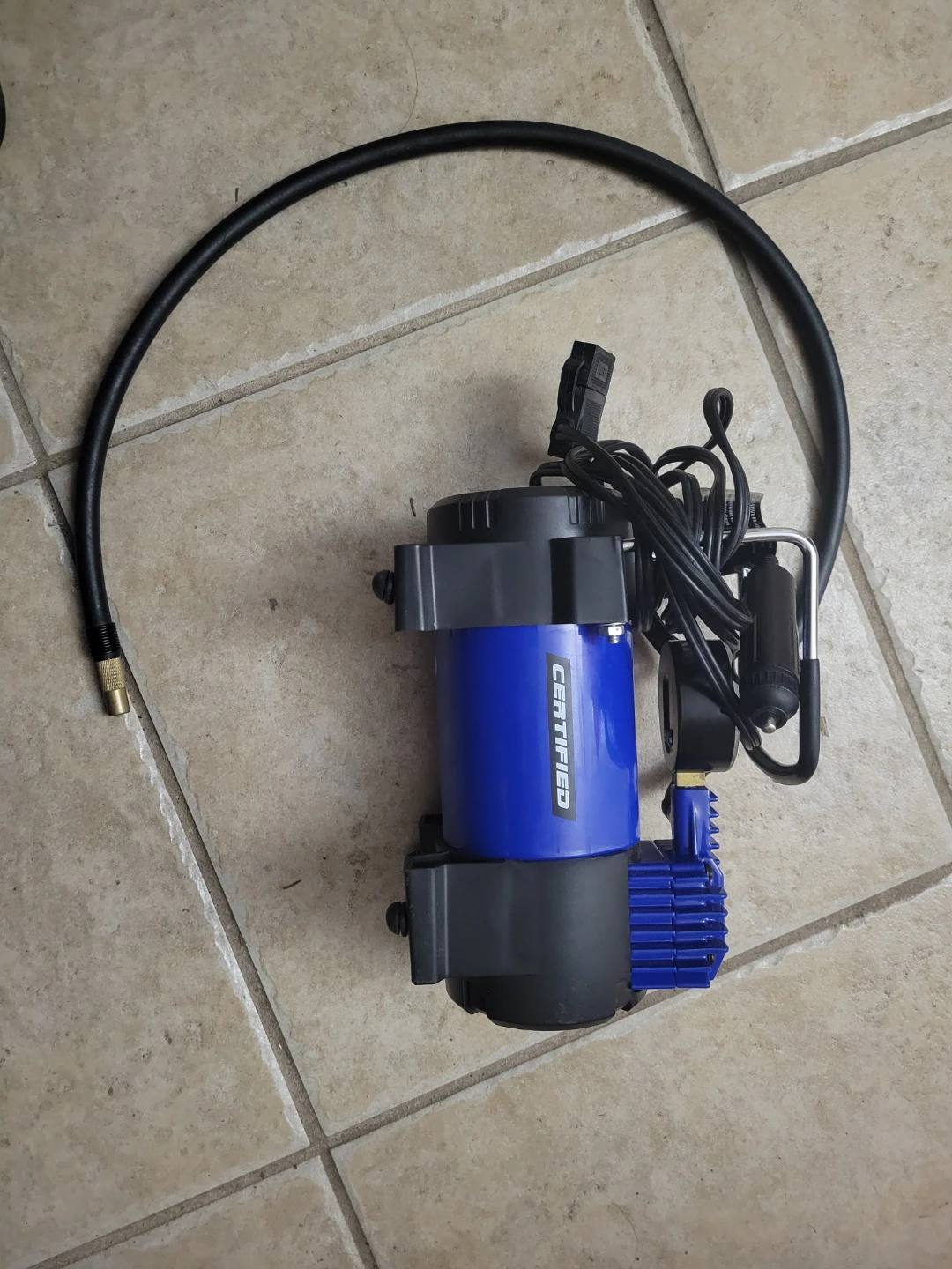 Certified 12V Portable Air Compressor/Tire Inflator