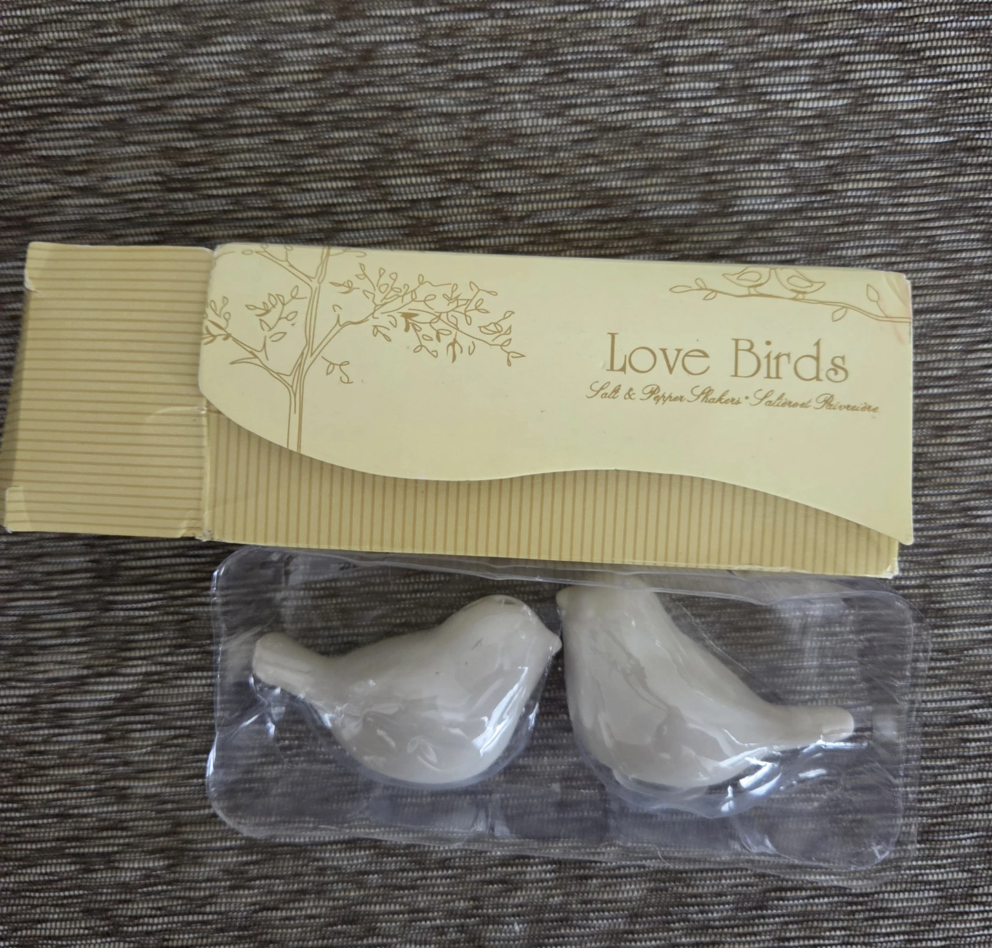 Love Birds Salt & Pepper Shakers - photo 3