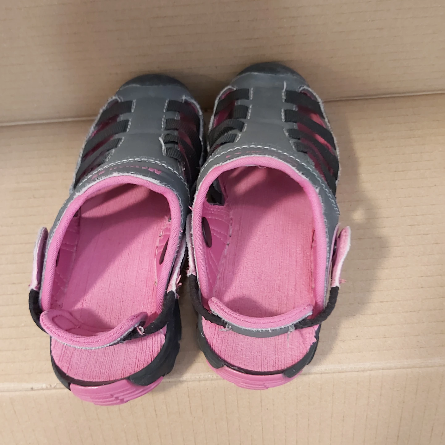 McKinley Kids Sandals Size 11 Pink and grey - photo 3