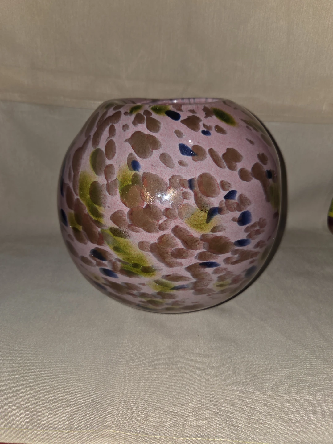 Pink Swirl Glass Vase - photo 4