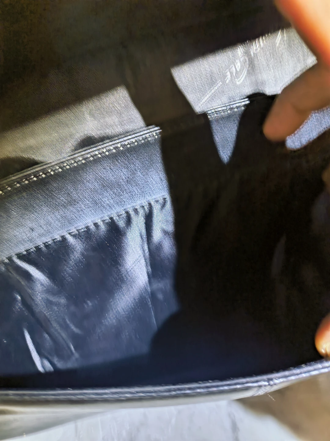 Kenneth Cole Black Leather Briefcase - photo 2