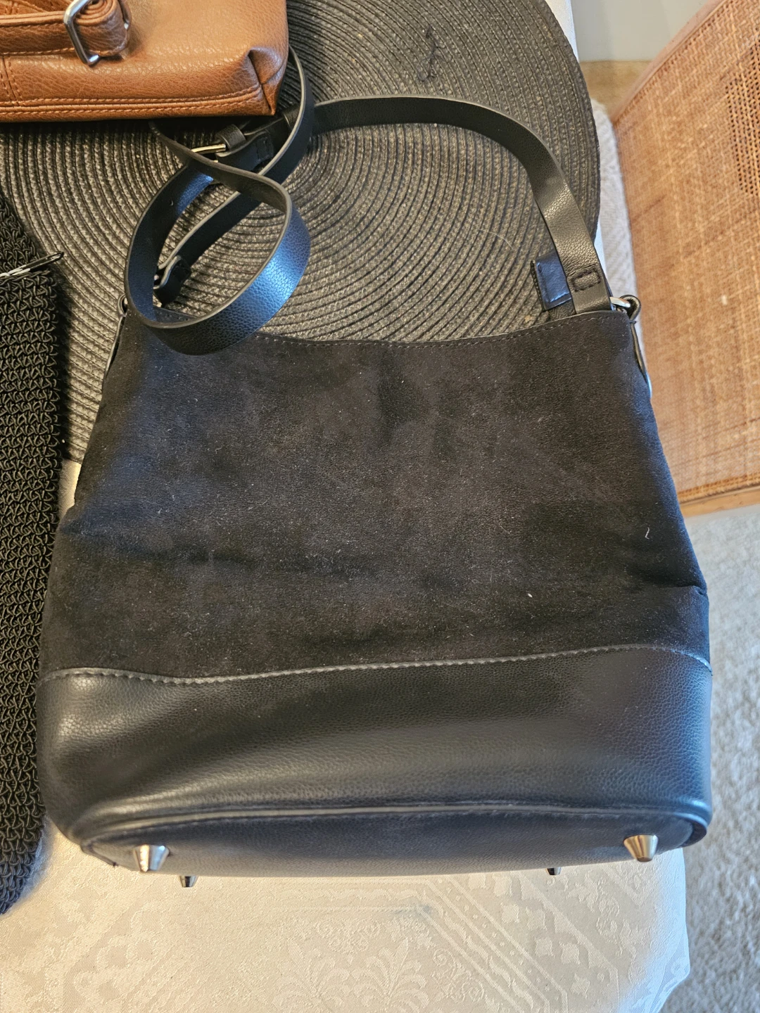 Various womens hangbags - photo 3