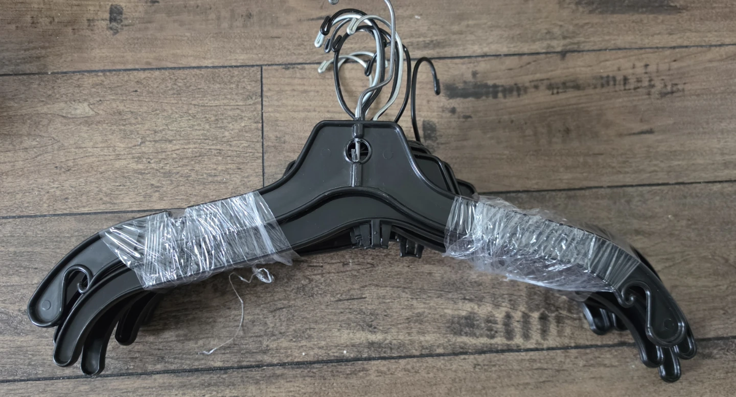 FREE!!  Clothes Hanger Bundles (~10 hangers per bundle) - photo 3