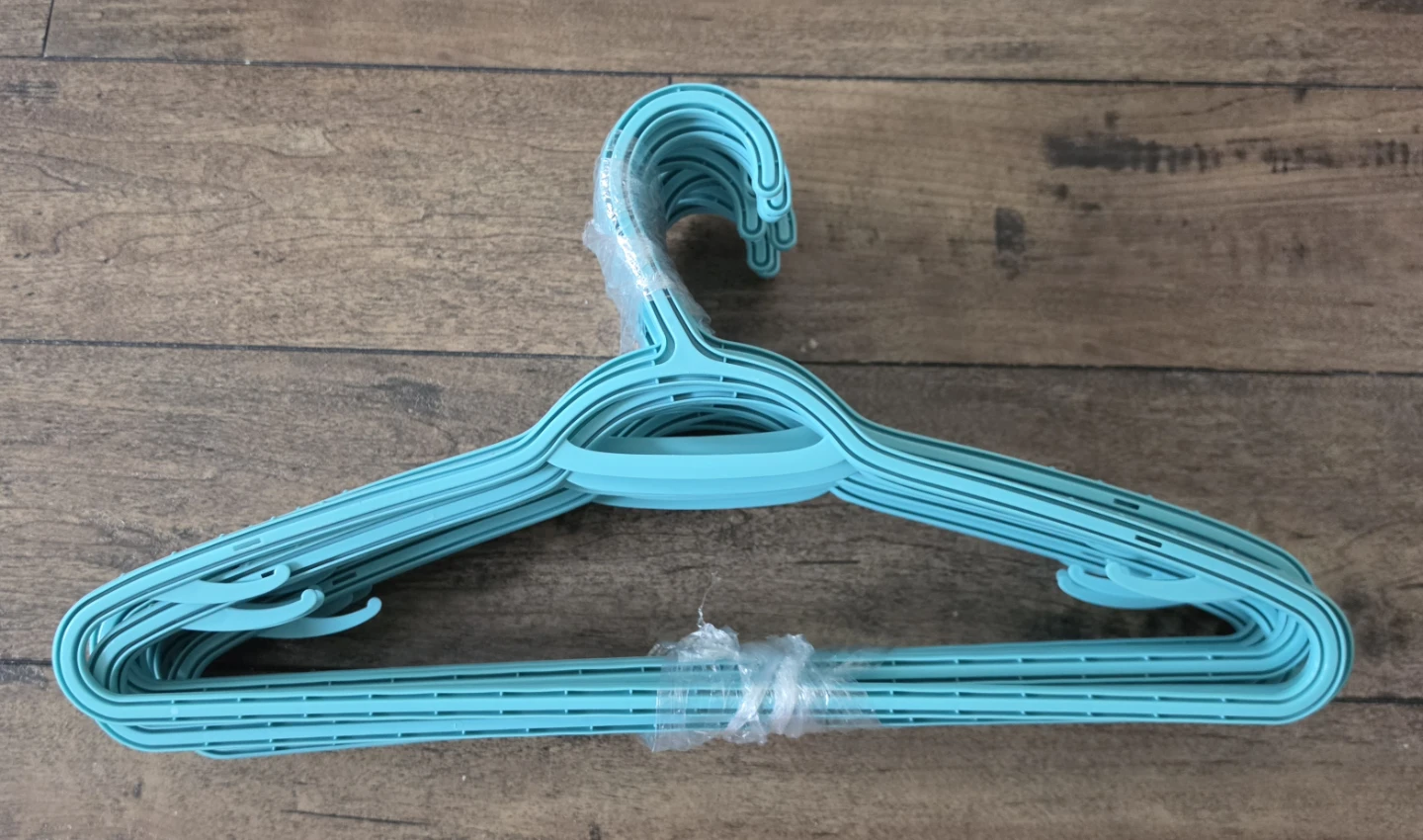 FREE!!  Clothes Hanger Bundles (~10 hangers per bundle) - photo 5