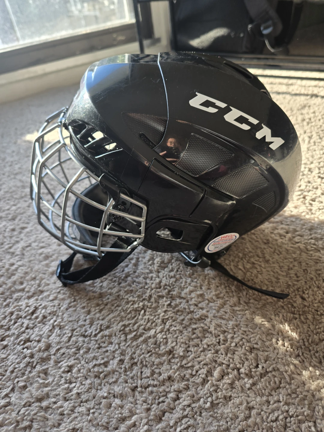 CCM hockey helmet Size S - photo 4