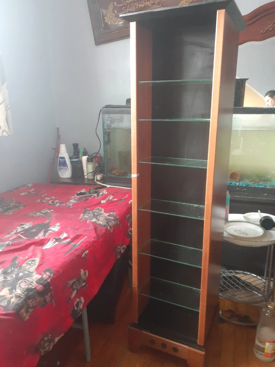 SANUS SYSTEMS Tall Glass Shelf Display Unit - photo 2