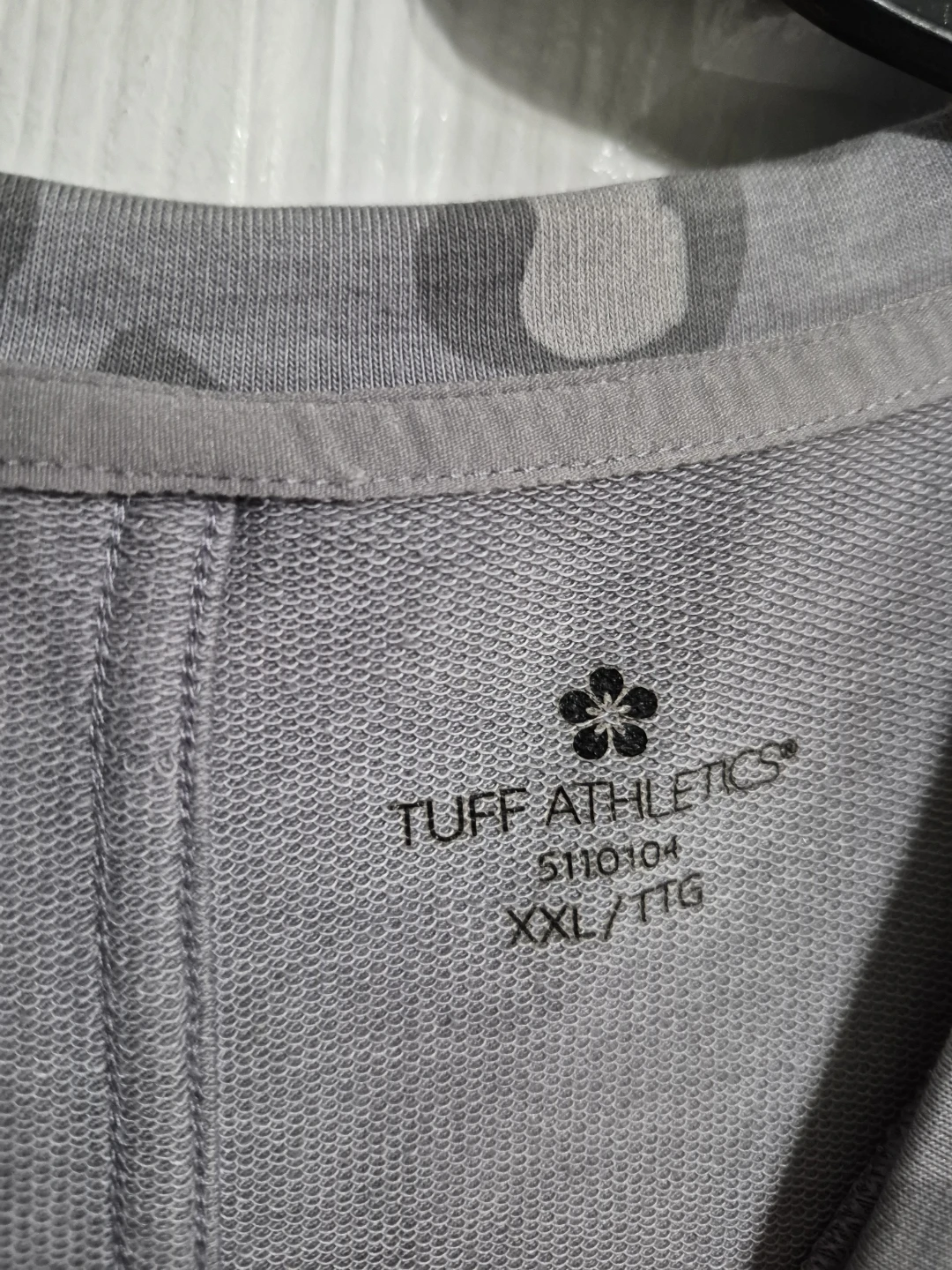 Ladies Size XXL TUFF Athletics Top - photo 4