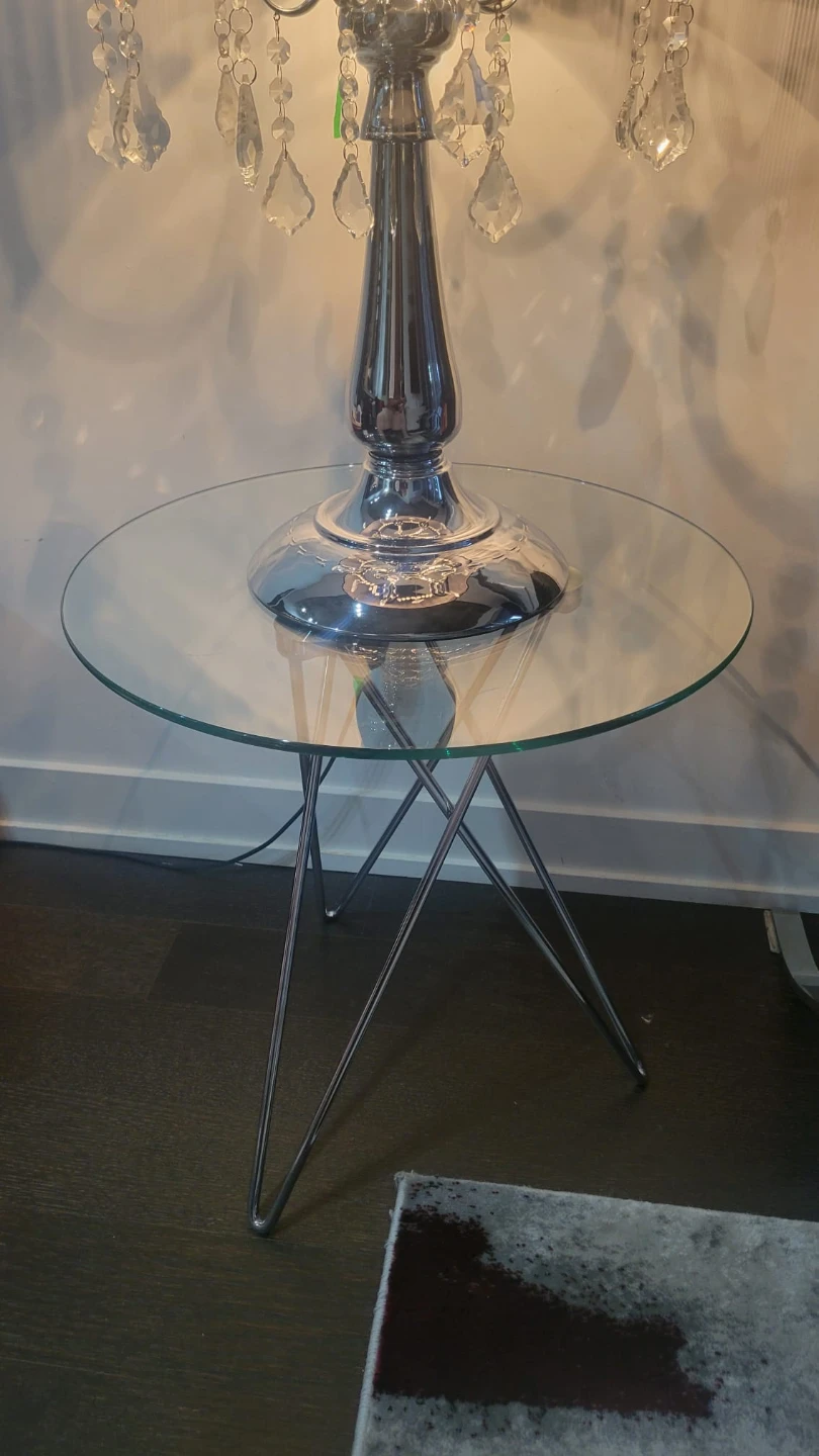 Glass top accent table with chrome legs