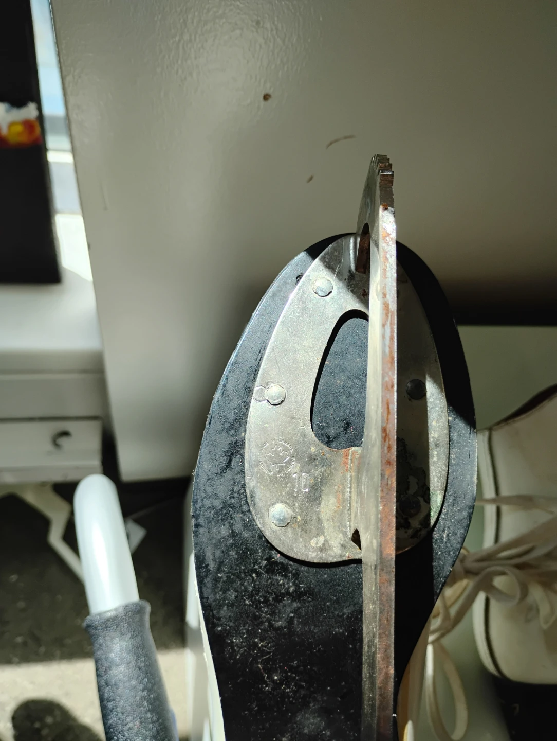 $10 Figure Skates Size 10 - photo 2