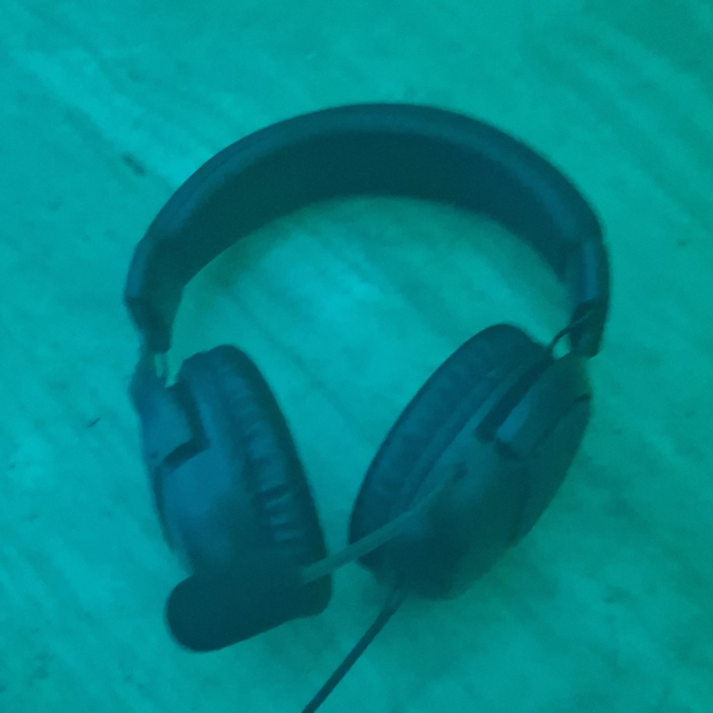 Gaming Headset with Microphone