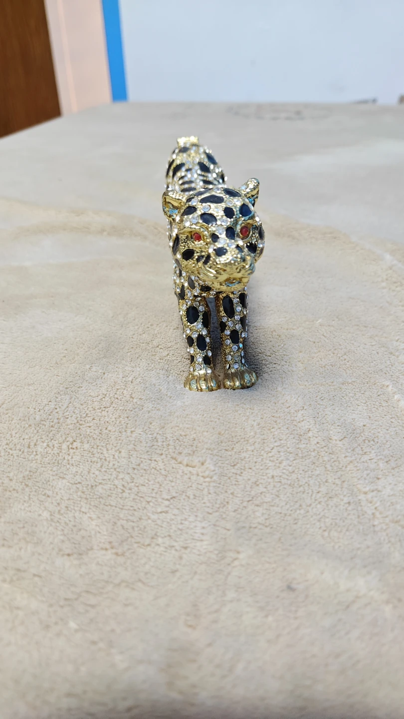 Jeweled Leopard Trinket Box (cash only)