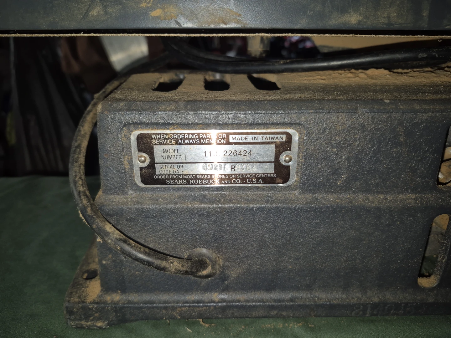 Craftsman 4" Belt and 6" Disc Sander - photo 4