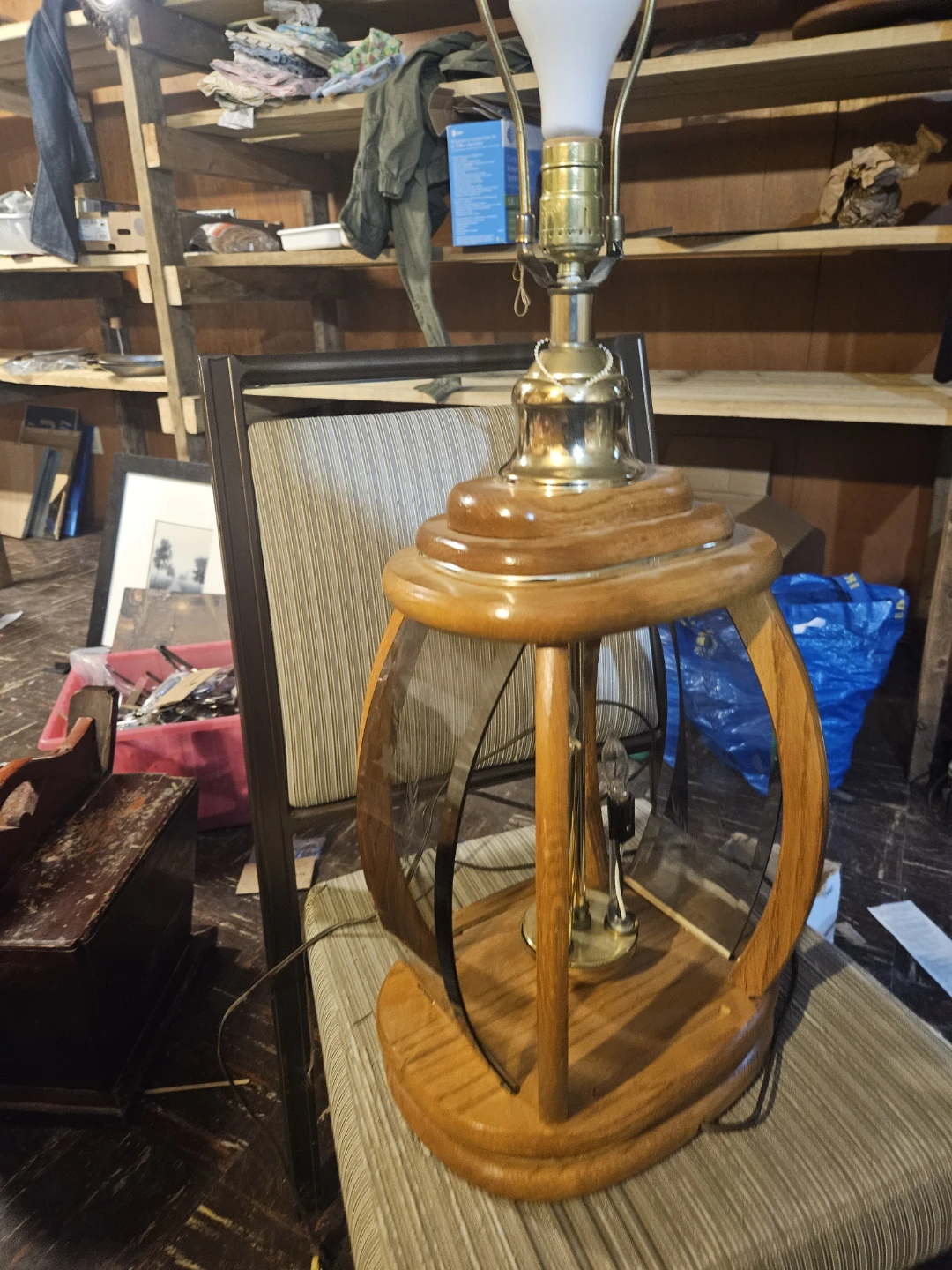 Vintage Wooden Lantern Style Table Lamp - photo 4