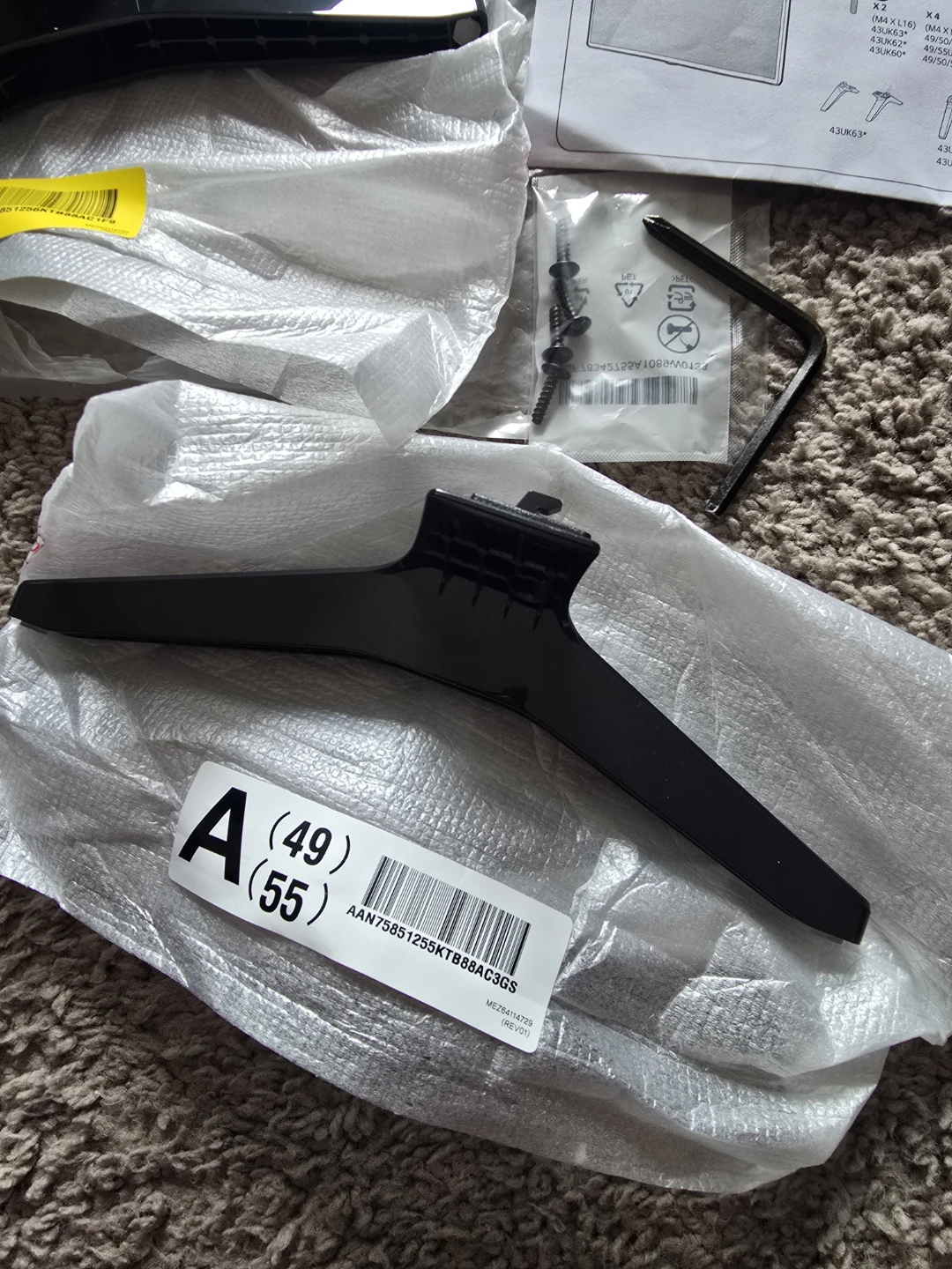 Lg tv legs (55UK6090) - photo 2