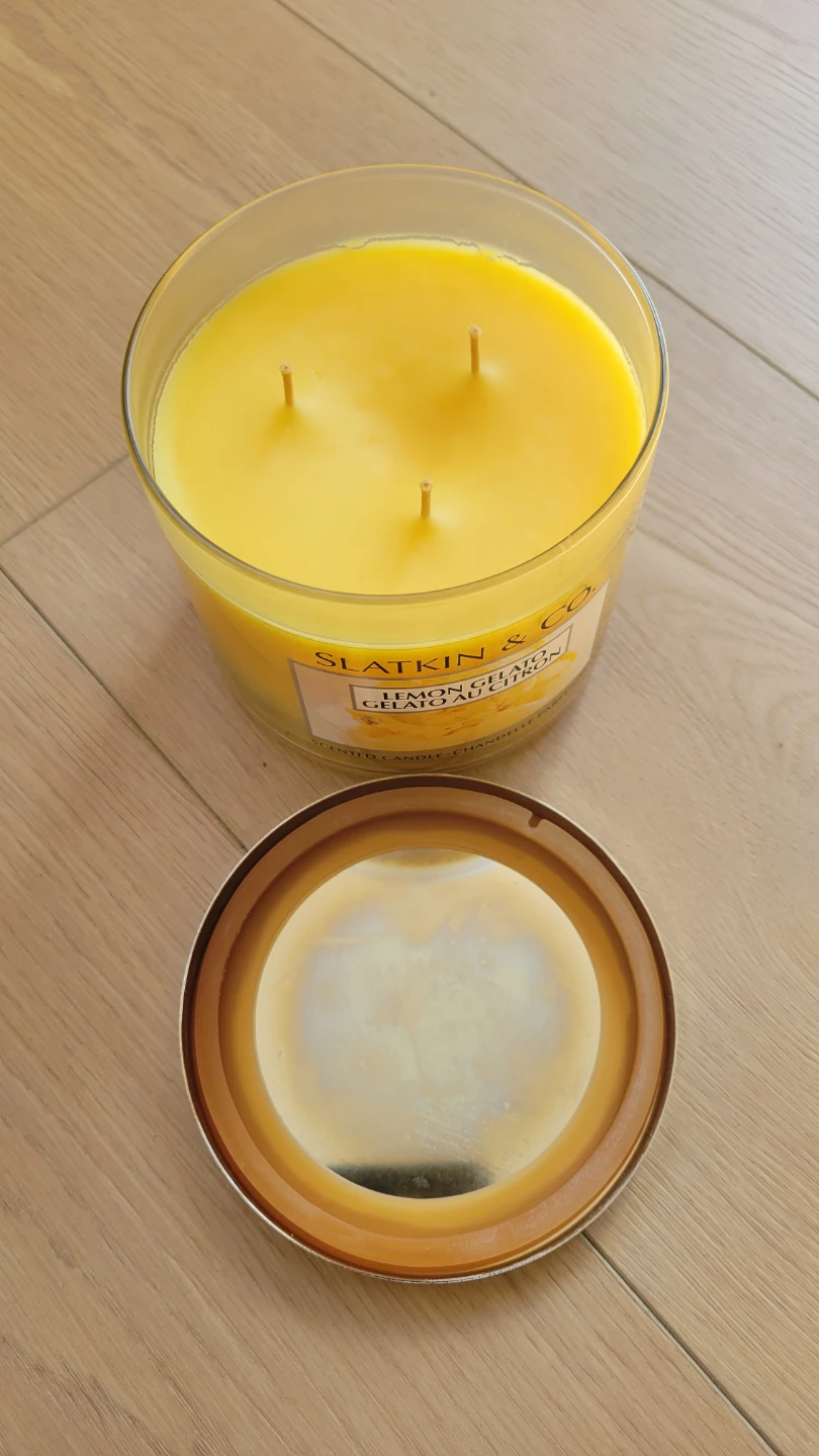 Slatkin & Co. Lemon Gelato 3-Wick Scented Candle - photo 2