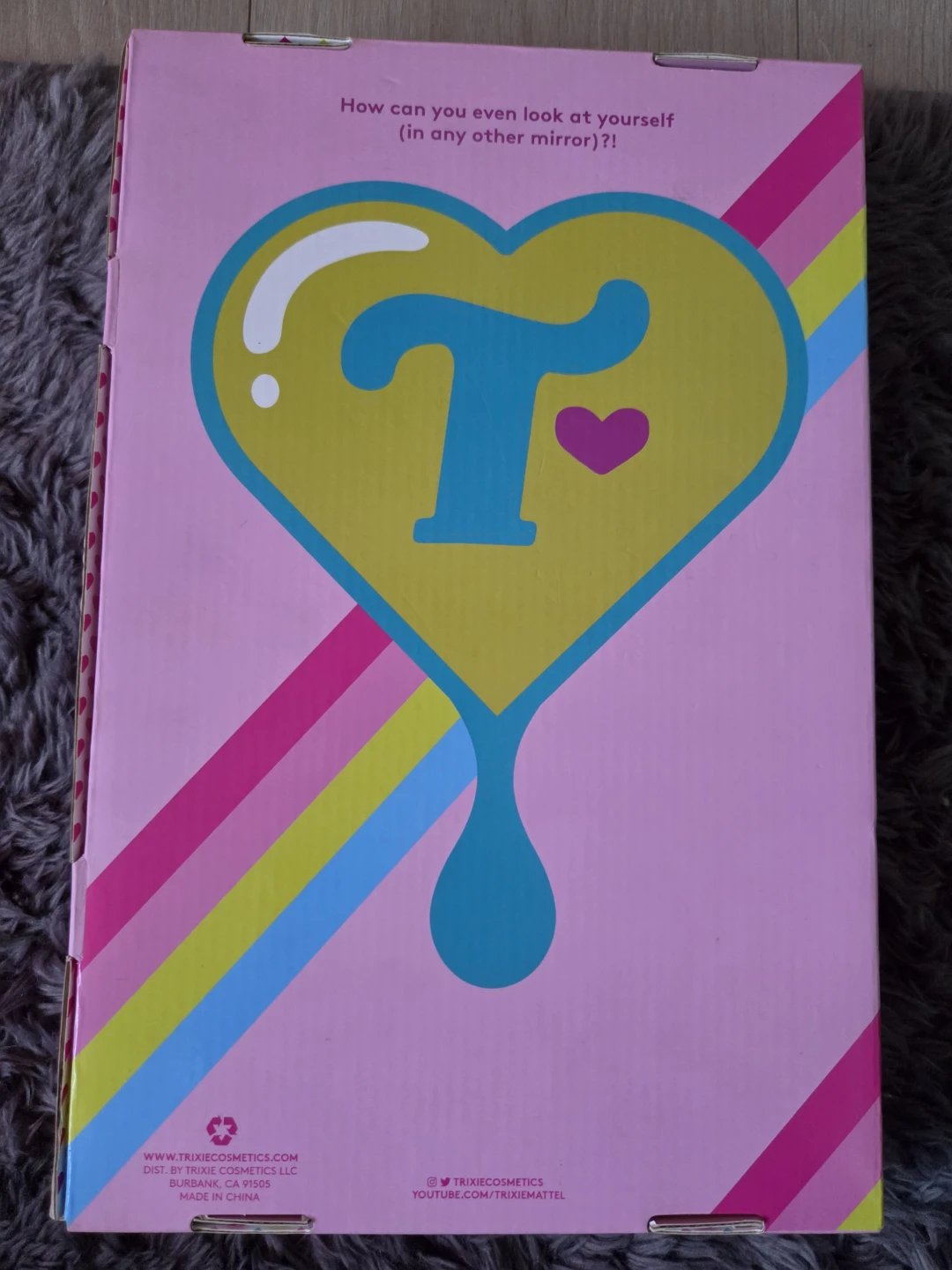 Trixie Cosmetics Heart Handheld Mirror with Box - photo 2