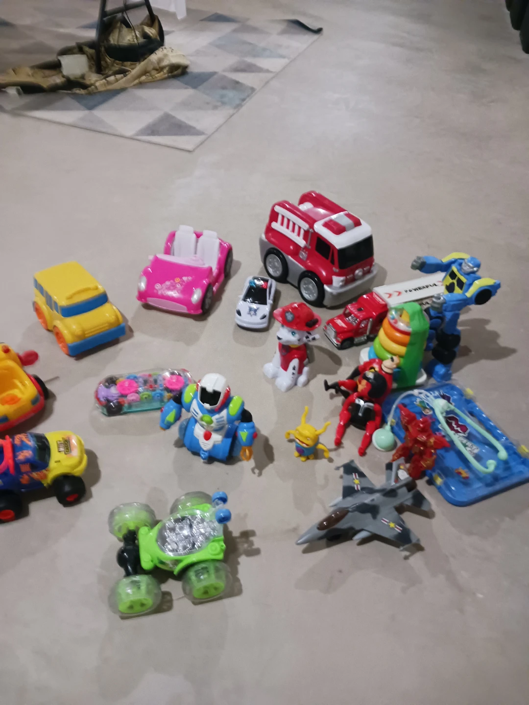 Assorted Toy Vehicle and Figure Bundle - photo 3