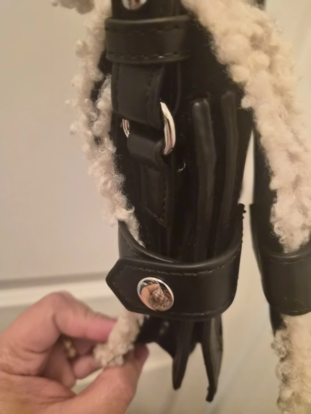 ZARA Black Faux Leather & Sherpa Shoulder Bag - photo 5