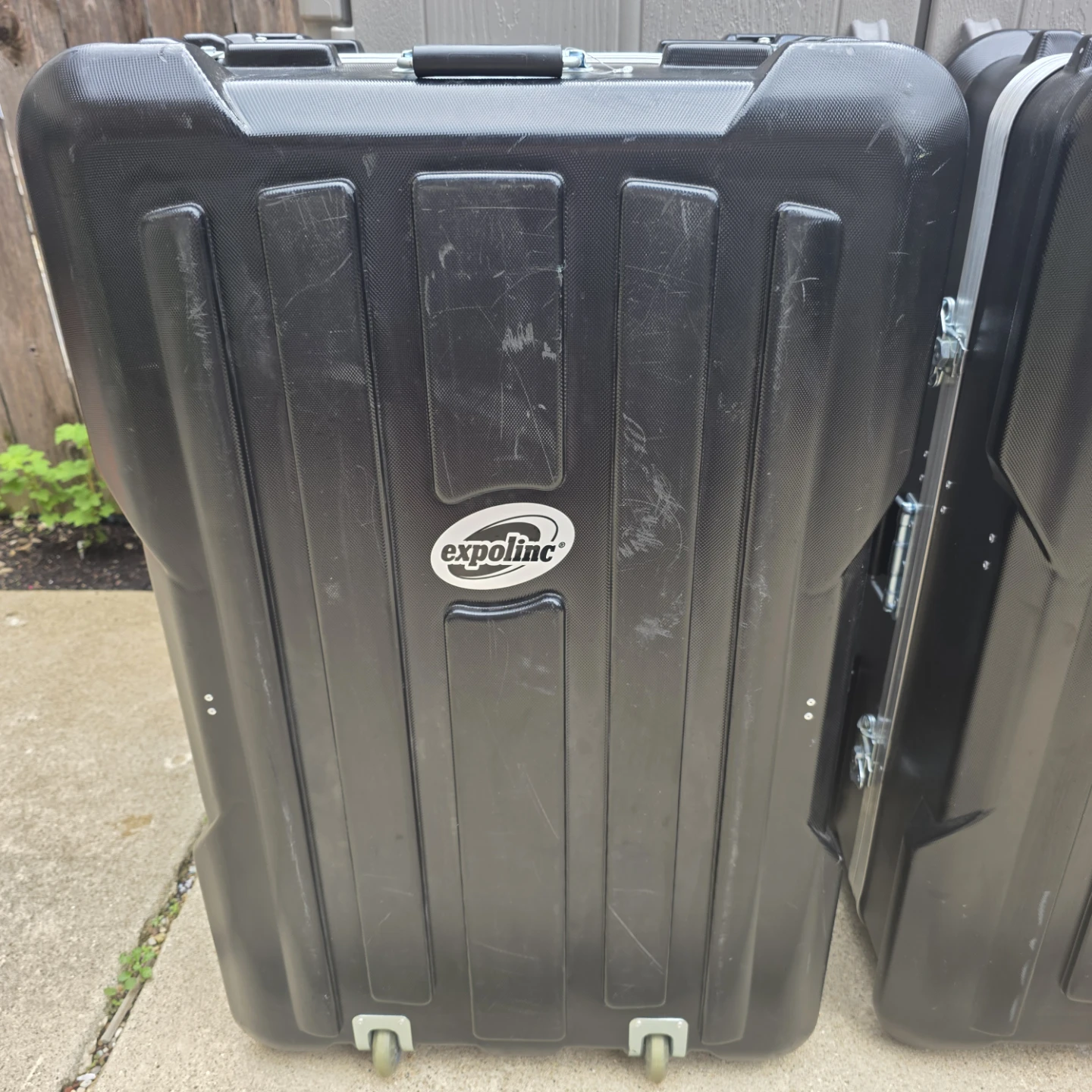Exp-O-Linc Black Hard Case with Wheels Heavy duty - photo 2