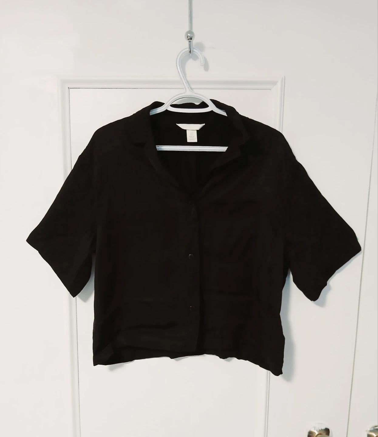 Women Small H&M Black Button-Up Shirt